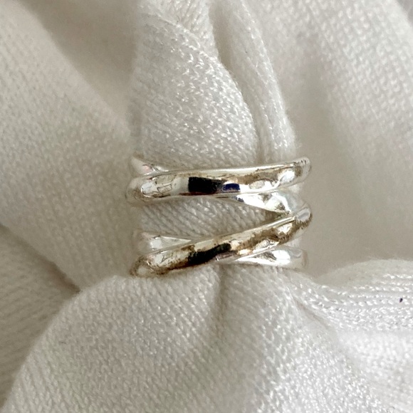 Stella & Dot Essential Hammered Ring Silver - Picture 2 of 5